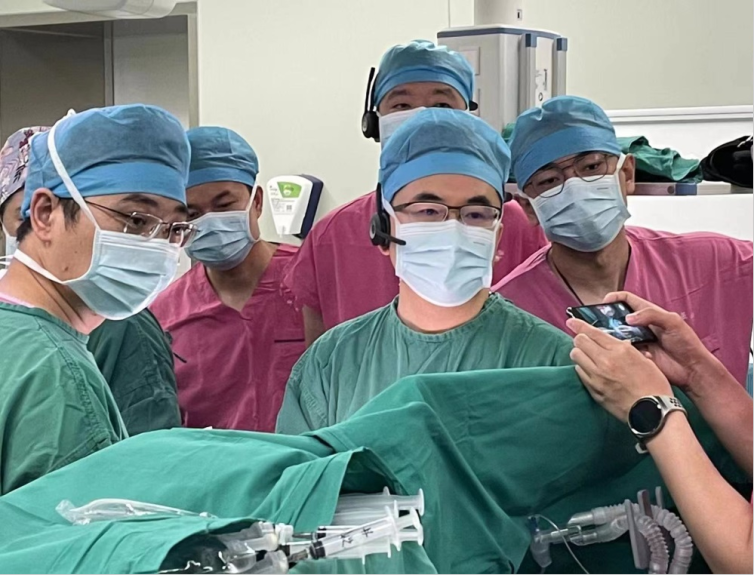 World’s first implantation—Professor Pan Xiangbin’s  team, Fuwai Hospital, Chinese Academy of Medical Sciences (CAMS) successfully implanted the MemoSorb® fully biodegradable occluder following its launch